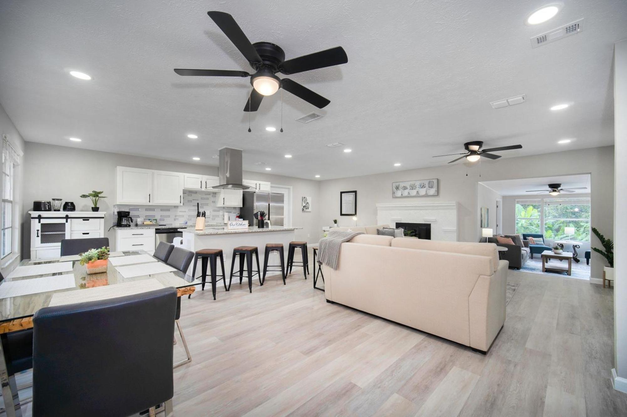 Villa Luxe Poolside Escape In Julington Creek Jacksonville Exterior foto